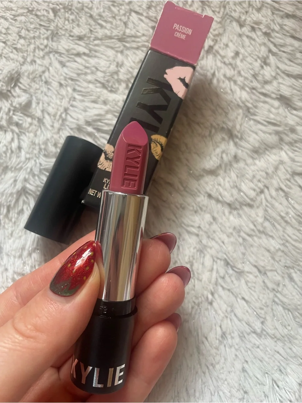 Kylie Cosmetics Passion Crème Lipstick — Mauve Rose Pink